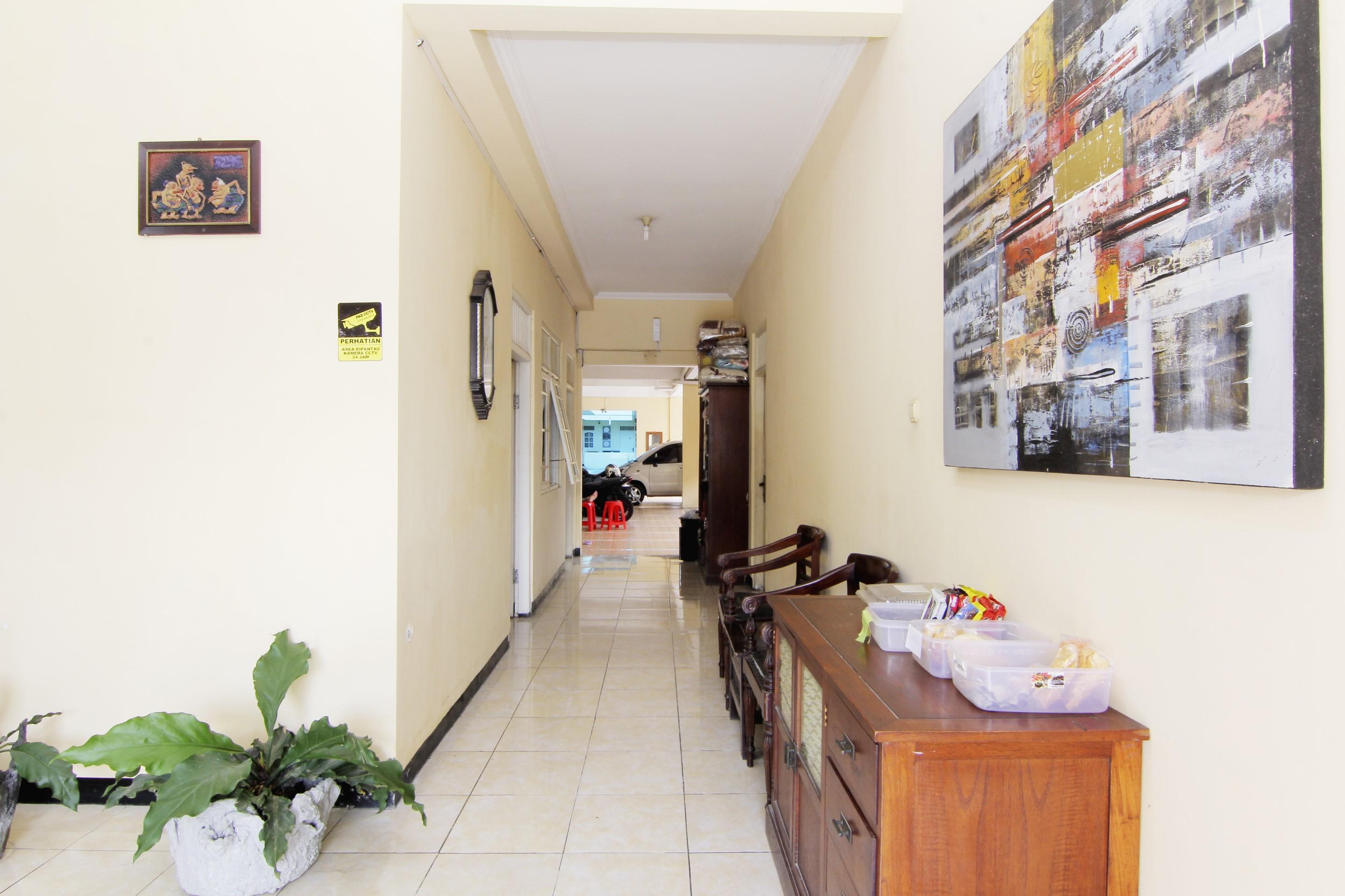 Jj House Gejayan Hotel Kejayan Luaran gambar