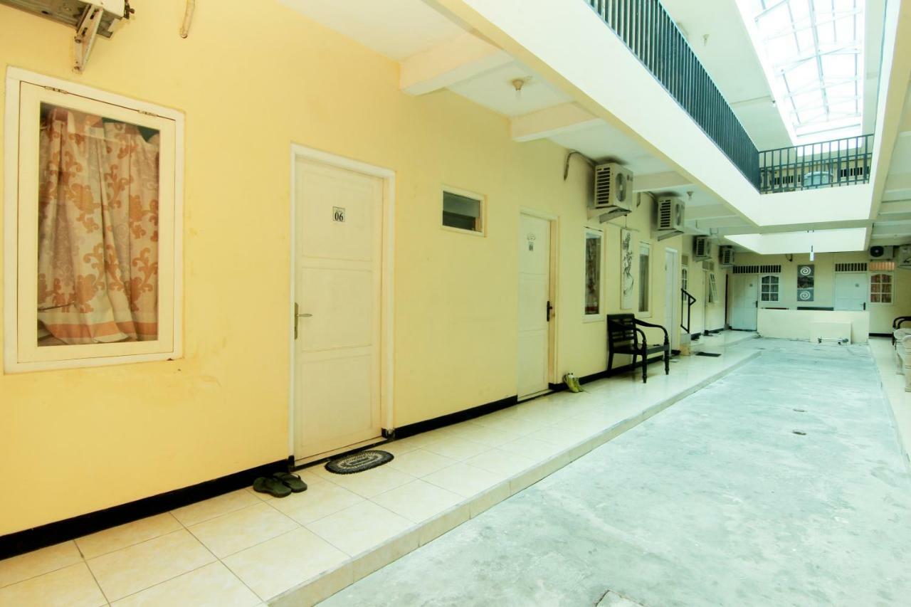 Jj House Gejayan Hotel Kejayan Luaran gambar